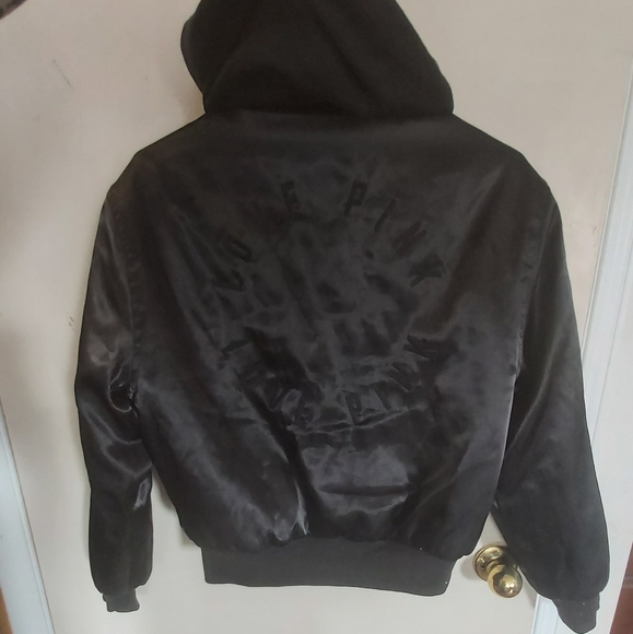 Love pink bomber jacket 😍 - Picture 4 of 5